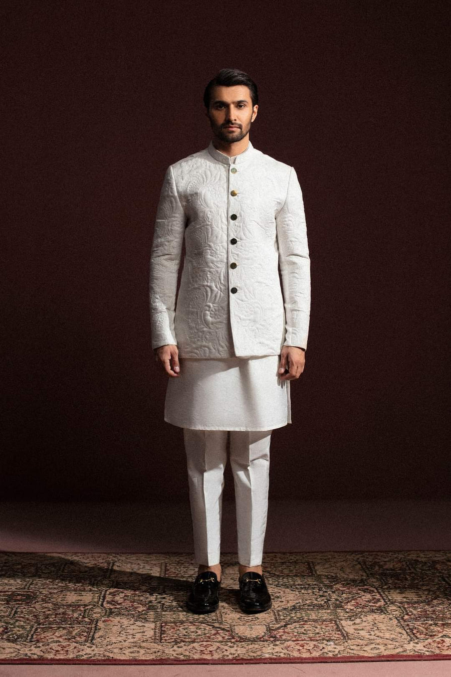 WHITE QUILTED JACKET