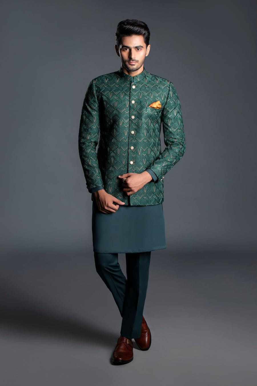 GREEN EMBROIDERED PRINCE COAT