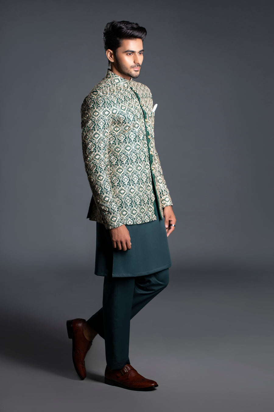 GREEN EMBROIDERED PRINCE COAT